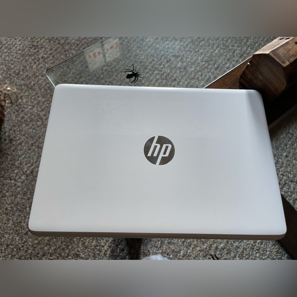 I'm selling it just because of the lack of use is in perfect condition